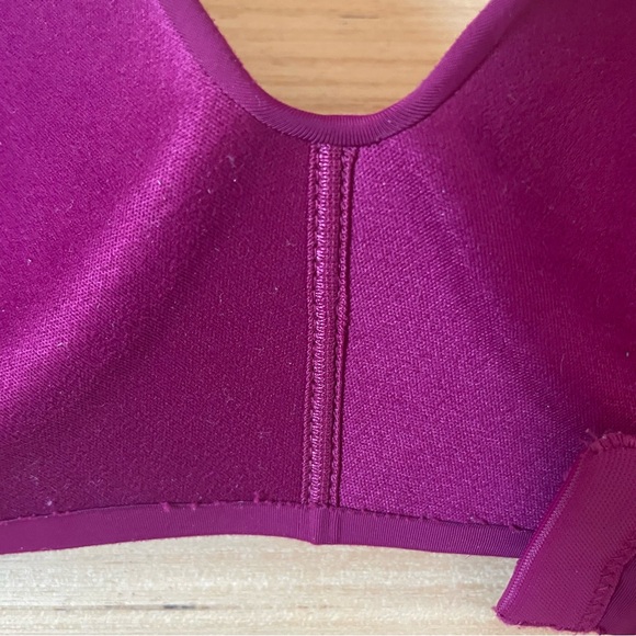 Victoria’s Secret 38c padded bra Burgundy Wide Strap - Picture 6 of 9